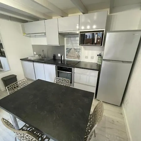 Patio Avec Terrasse, 6 Pers, Proche Port, - Fr-1-413-217 فيلة كابروتو